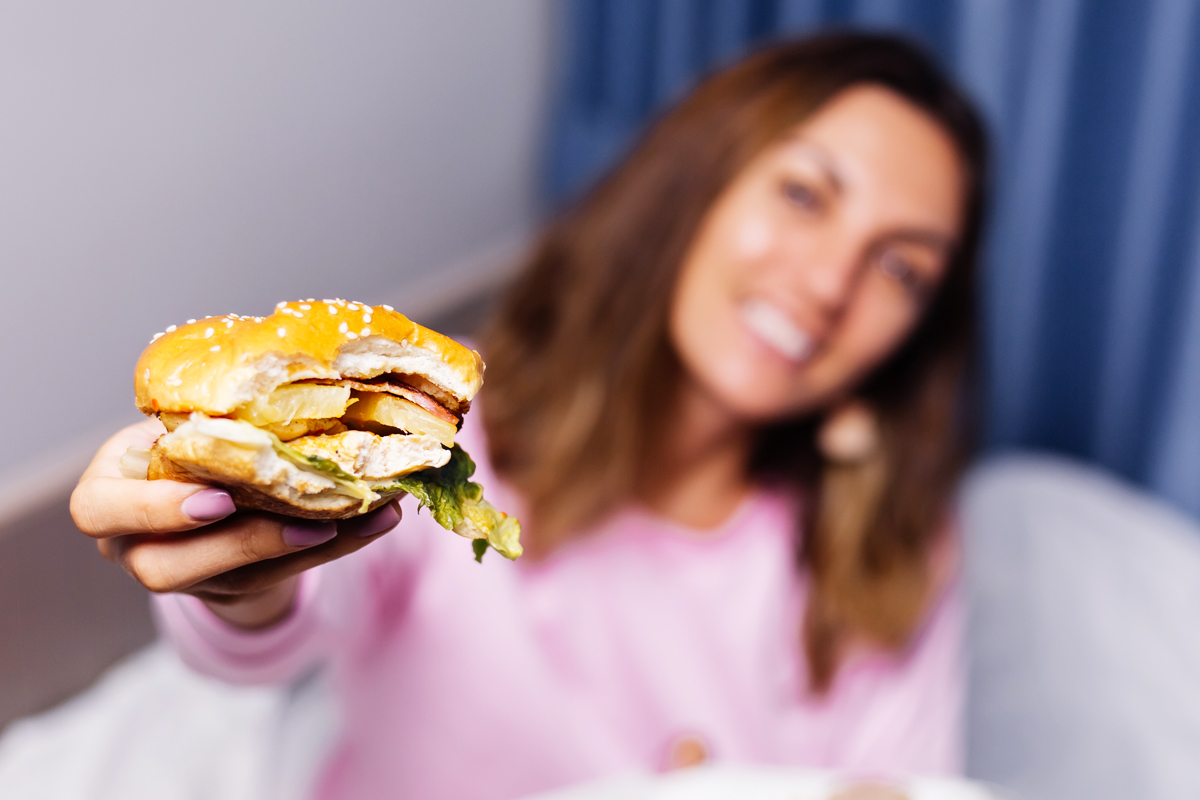 Foods To Avoid And Eat During The First Trimester Of Pregnancy foods-to-avoid-and-eat-during-the-first-trimester-of-pregnancy